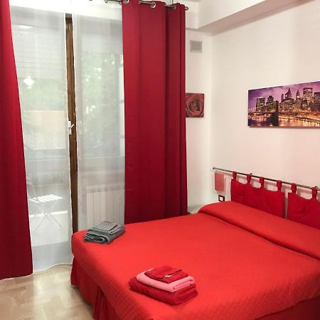 Da Gianni E Bea Hotel Foligno Eksteriør billede
