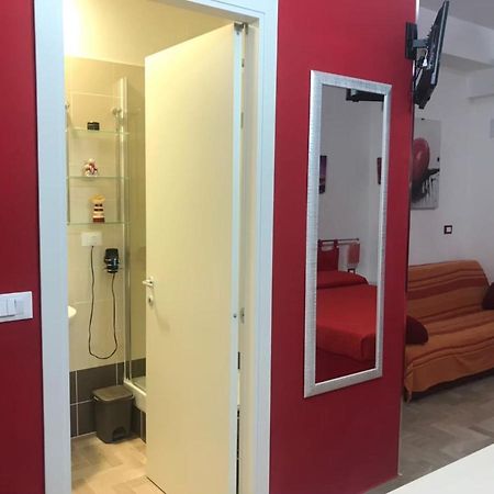 Da Gianni E Bea Hotel Foligno Eksteriør billede