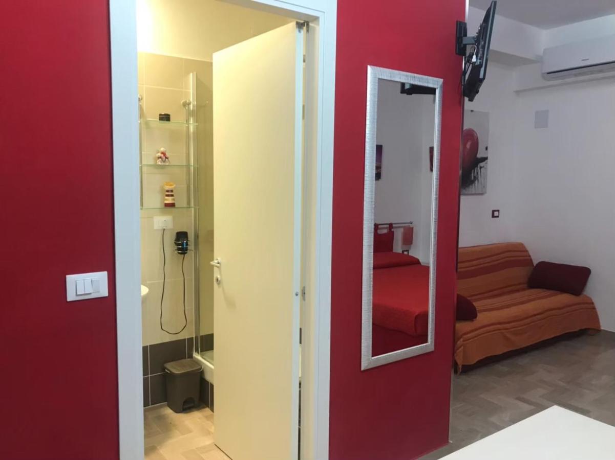 Da Gianni E Bea Hotel Foligno Eksteriør billede