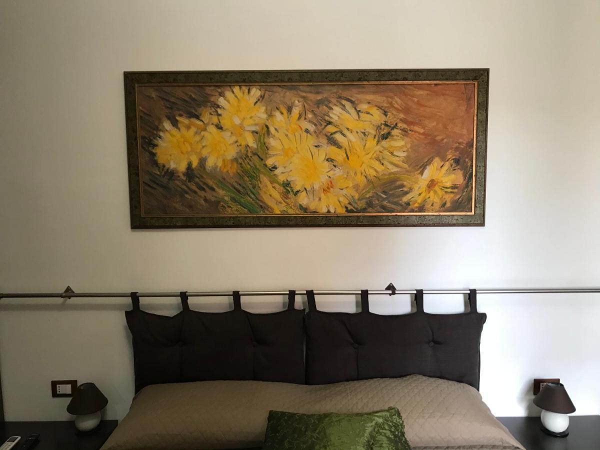 Da Gianni E Bea Hotel Foligno Eksteriør billede
