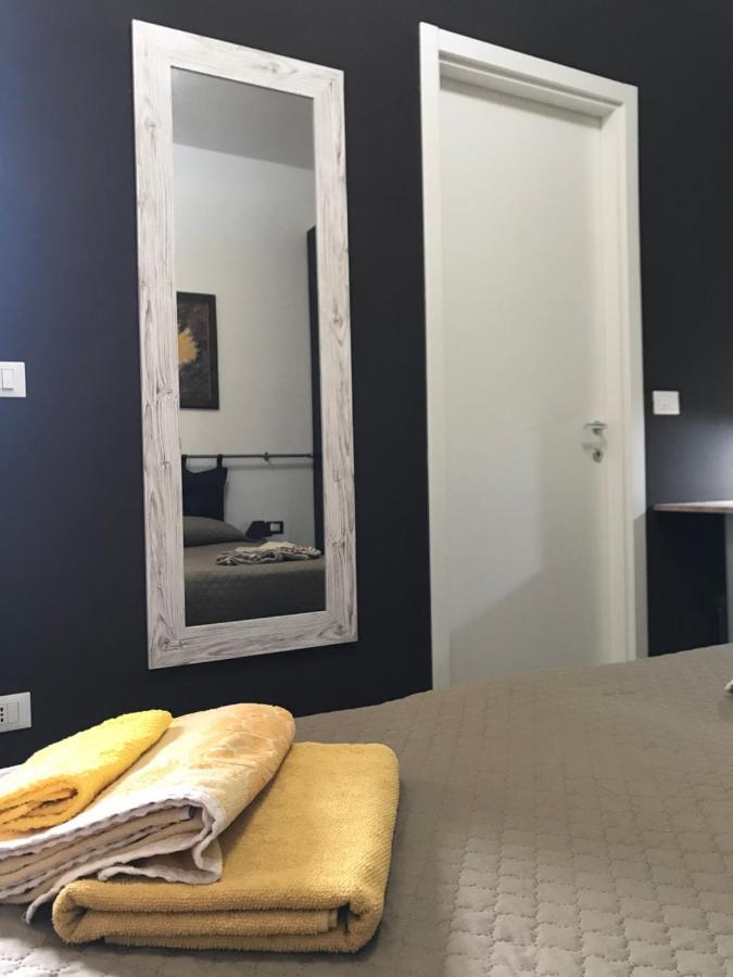Da Gianni E Bea Hotel Foligno Eksteriør billede